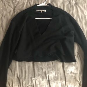 Black long sleeve crop top